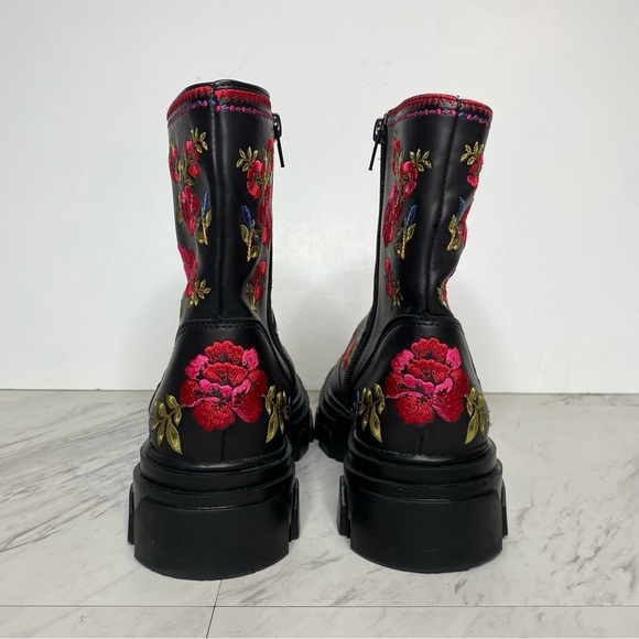 New! Farm Rio Boho Embroidered Flower Mid Chunky Boot 7 - Picture 3 of 16